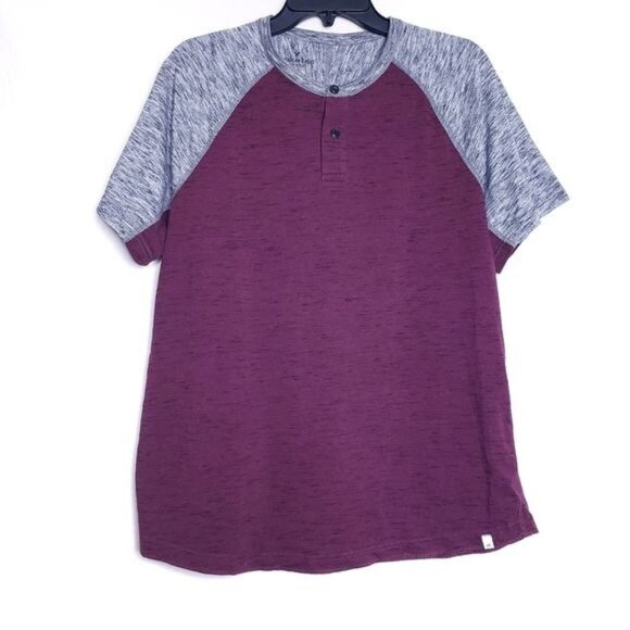 American Eagle Red & Gray Active Flex Short Sleeve Henley T-Shirt Men's Medium - Picture 1 of 7